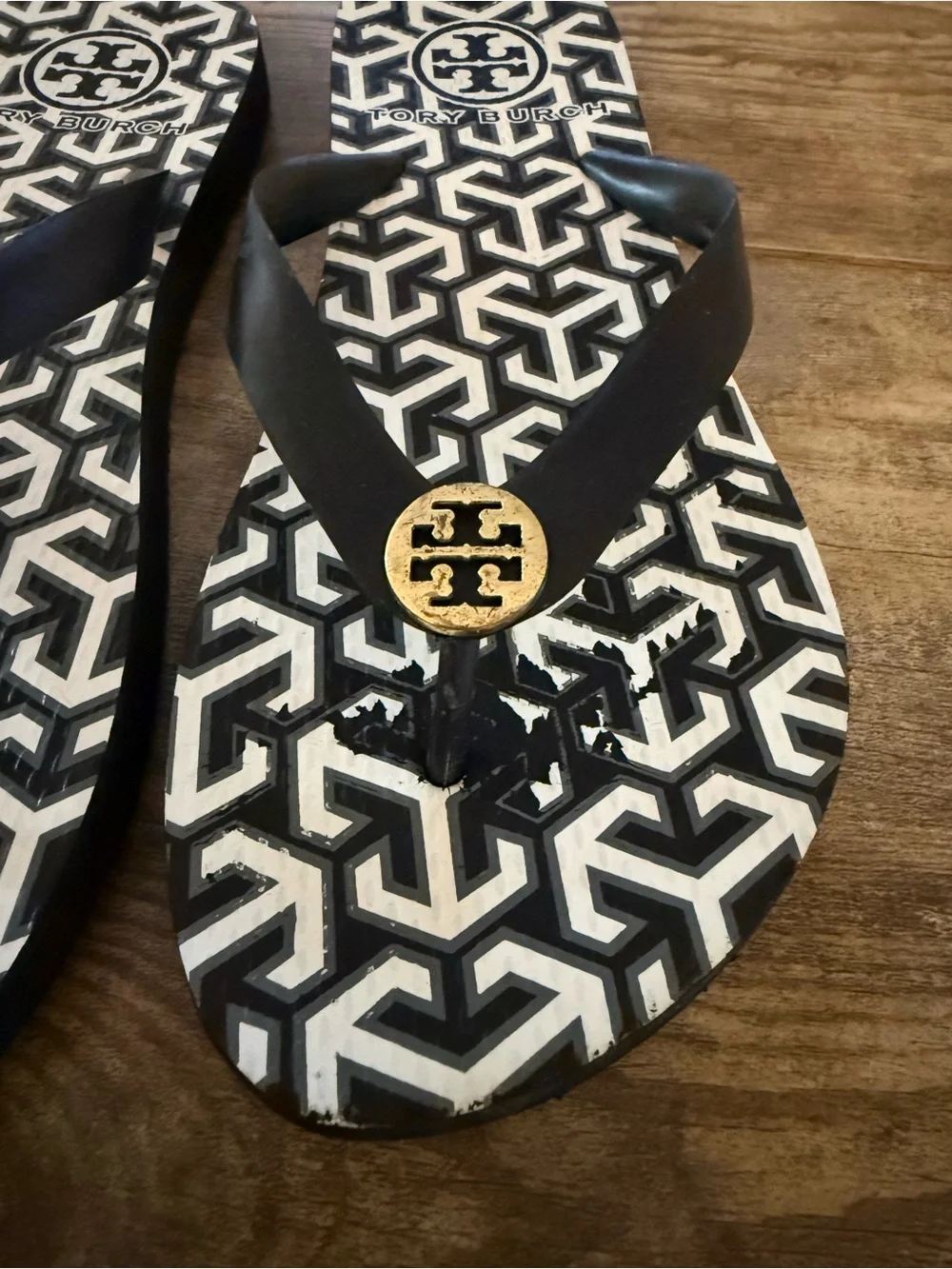 Tory Burch Rubber Flip Flops